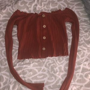 Long sleeve crop top